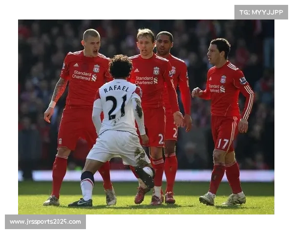 弗格森爵士出席自传发布会深情回忆曼联黄金时代再现红魔辉煌岁月