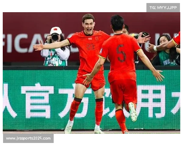 关键战门将失误成比赛转折点引发球迷热议与深度讨论