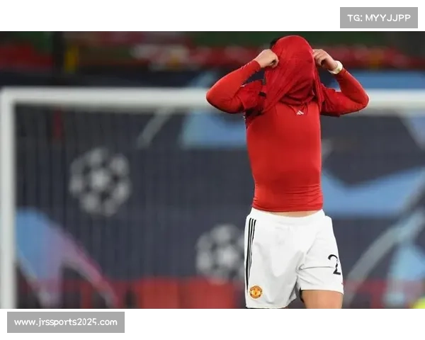 曼联签下布莱克本19岁门将霍纳，兄弟齐聚卡林顿