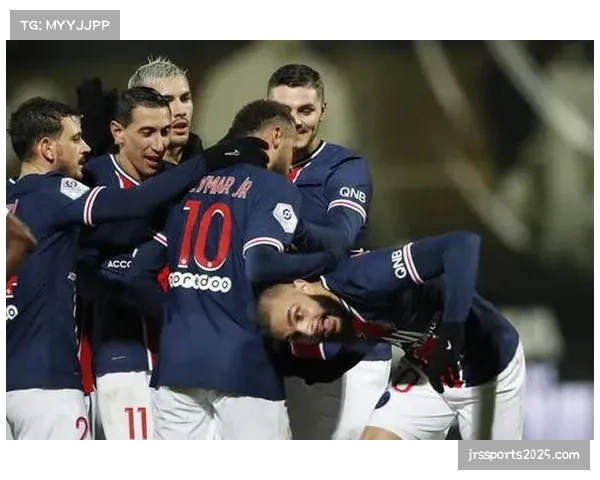 深度报道：科技赋能——揭秘巴黎圣日耳曼赛后的视频分析团队如何工作